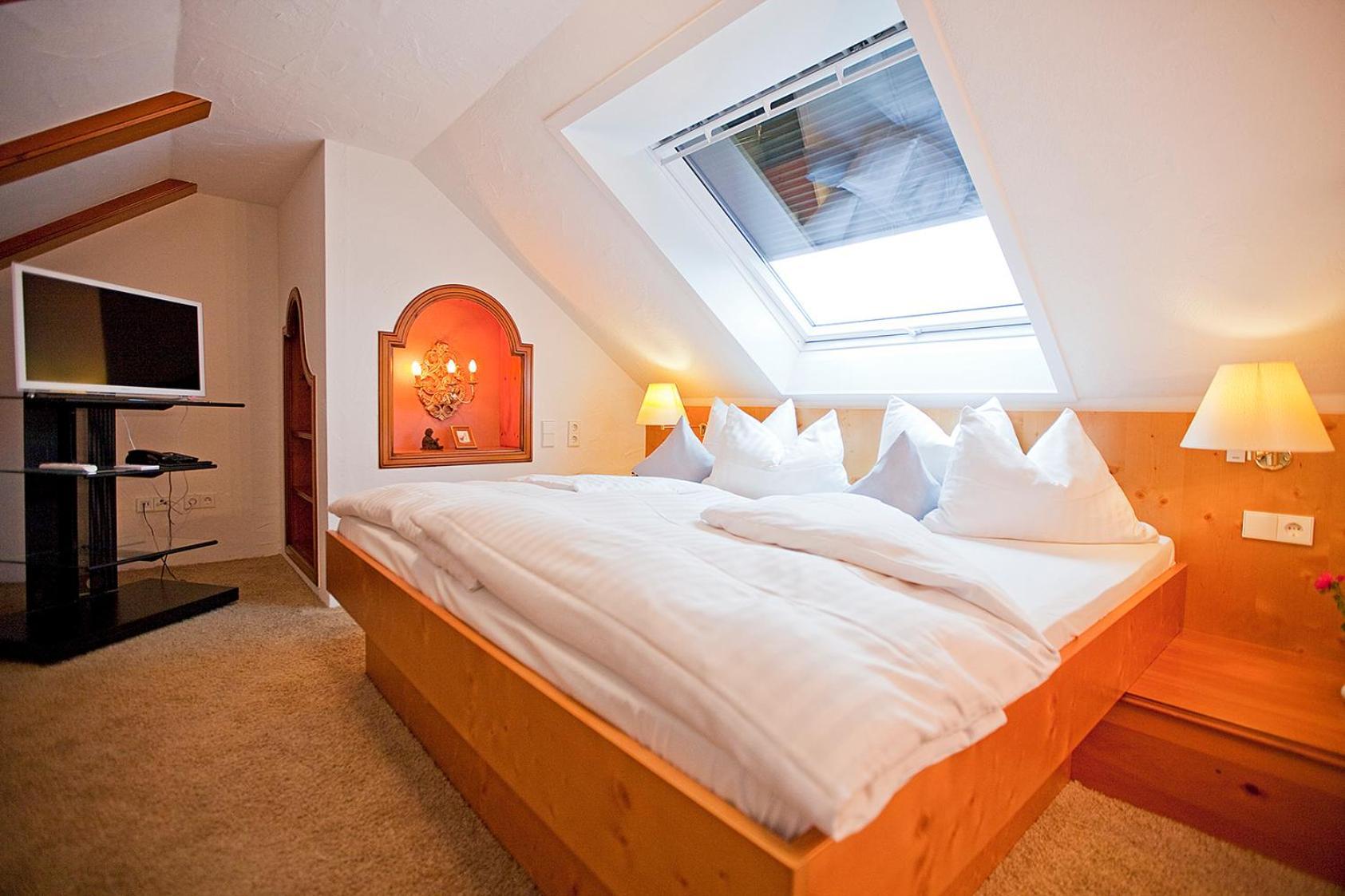 Hotel Krone Ohg Герлинген Номер фото